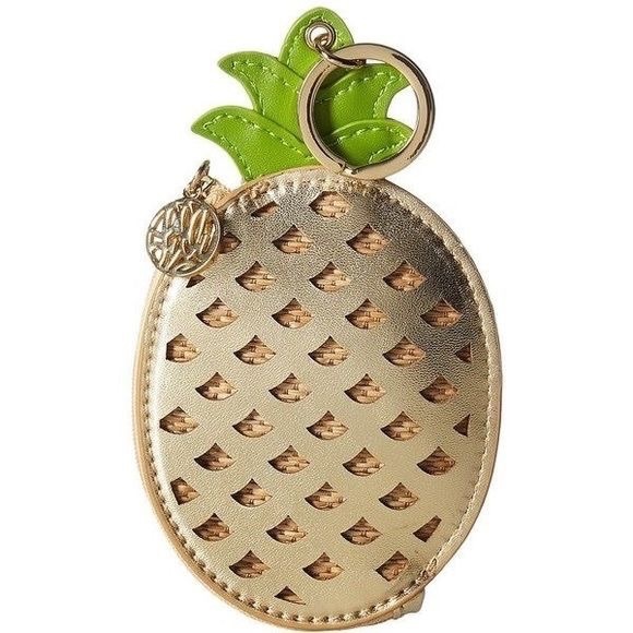 Lilly Pulitzer Handbags - Lilly Pulitzer Pineapple Coin Purse